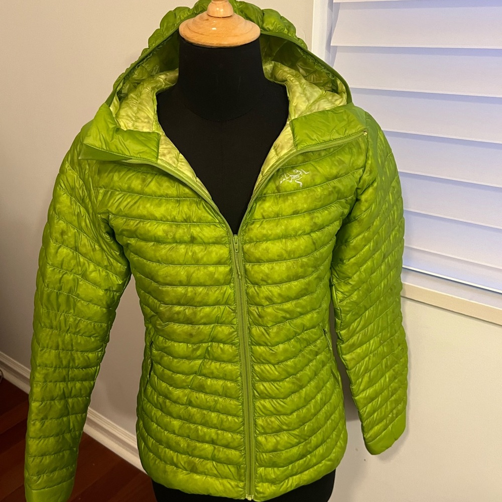 Arc'teryx Women's Vibrant Lime Puffer Jacket